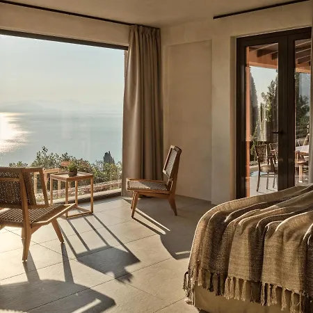 Villa Innerpeace Villa, A Glorious 4acres Hideaway, By Thinkvilla Achilleion