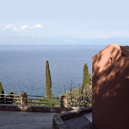 Innerpeace Villa, A Glorious 4acres Hideaway, By Thinkvilla Achílleion